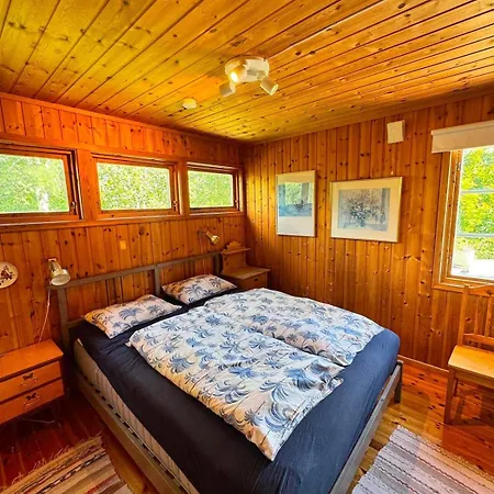 Holiday home Familiehytte Med Sjoutsikt Pa Idylliske Notteroy