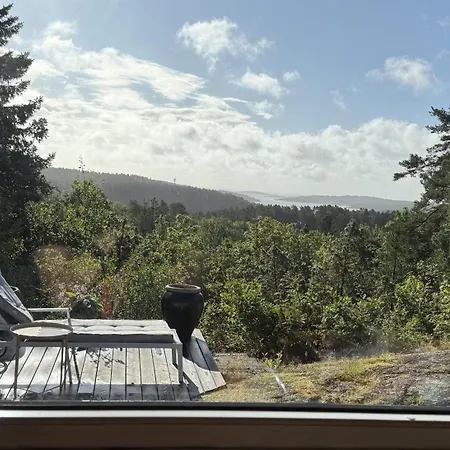 Familiehytte Med Sjoutsikt Pa Idylliske Notteroy Holiday home *