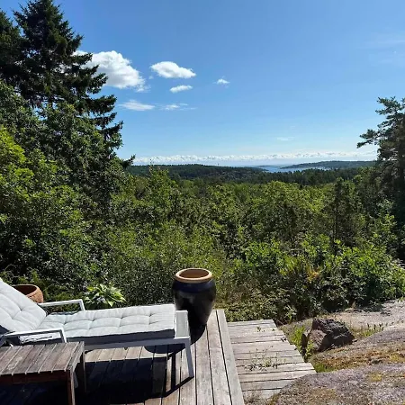Familiehytte Med Sjoutsikt Pa Idylliske Notteroy Holiday home *